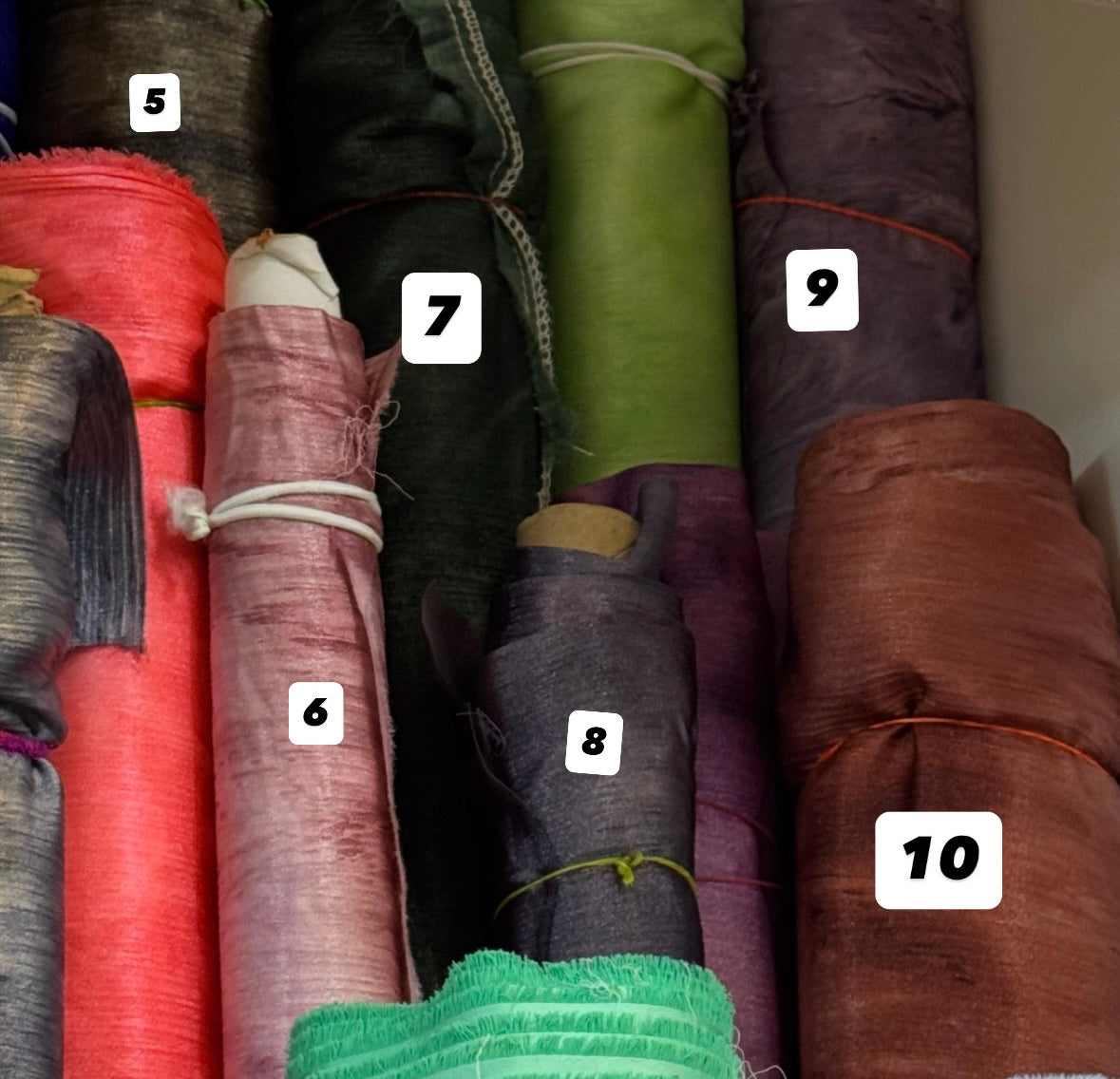 فستان لؤلؤ ناعم