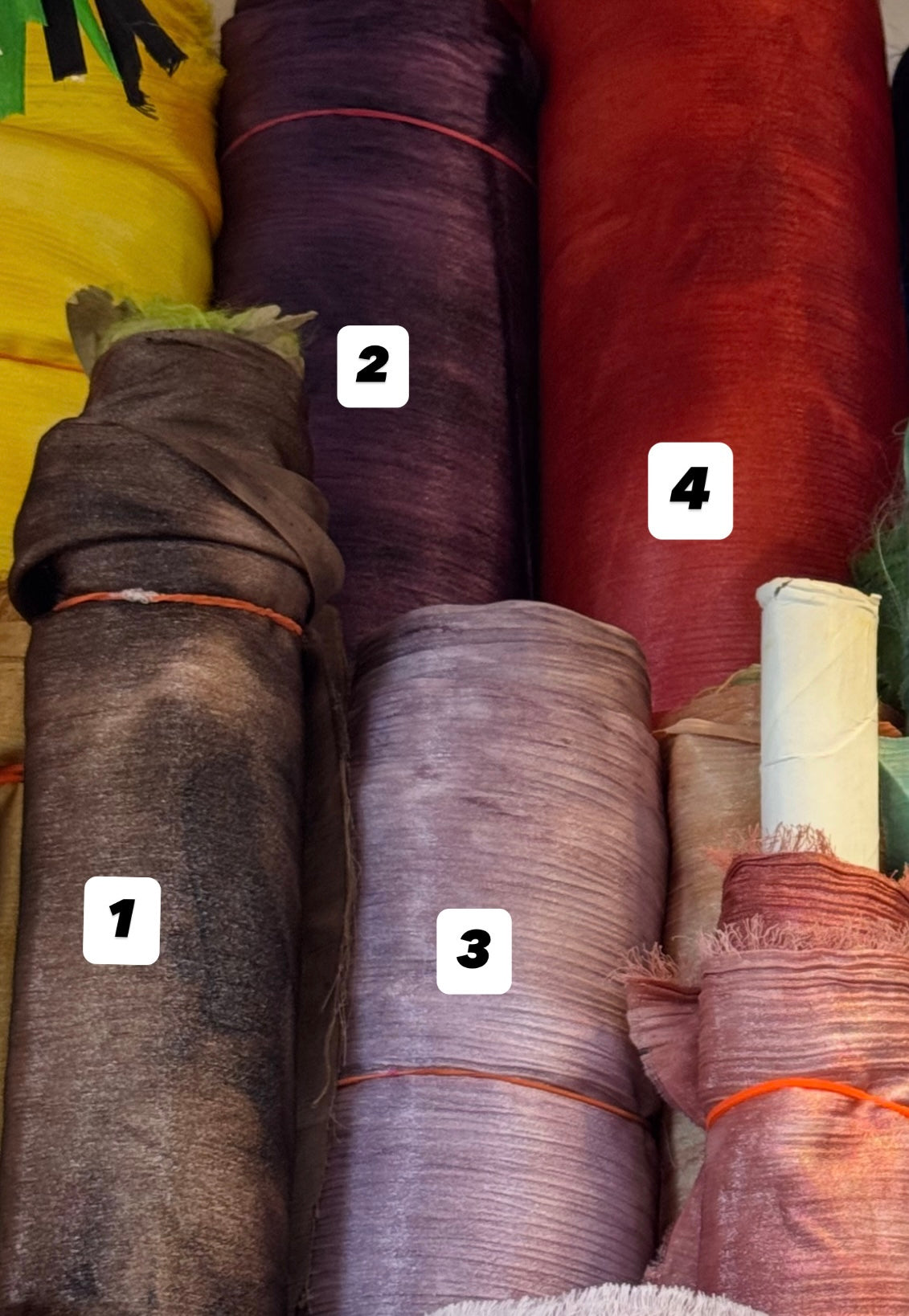 فستان لؤلؤ ناعم